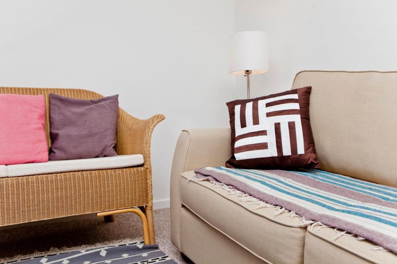 Warm East Sleeps 4 Appartement